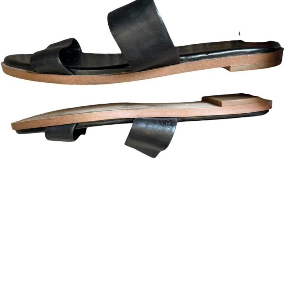 Cole Haan - Findra Strappy Flat Sandal Sz 7.5 - Picture 12 of 12